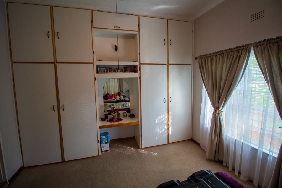 5 Bedroom Property for Sale in Middelpos Northern Cape